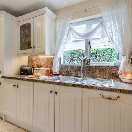 2 Bed In Oc-c33318 Ferienhaus Pooley Bridge